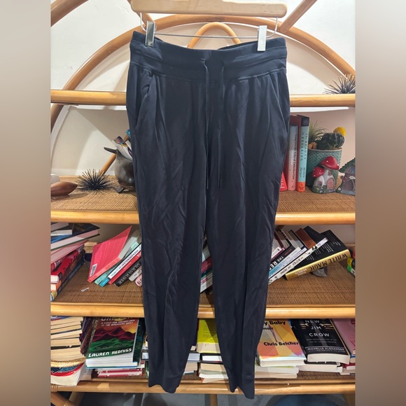 Lululemon Athletica Charcoal Joggers - Picture 1 of 5